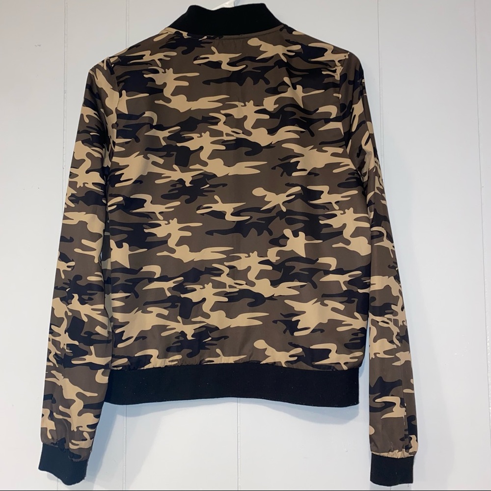 Camouflage Jacket - Picture 6 of 6